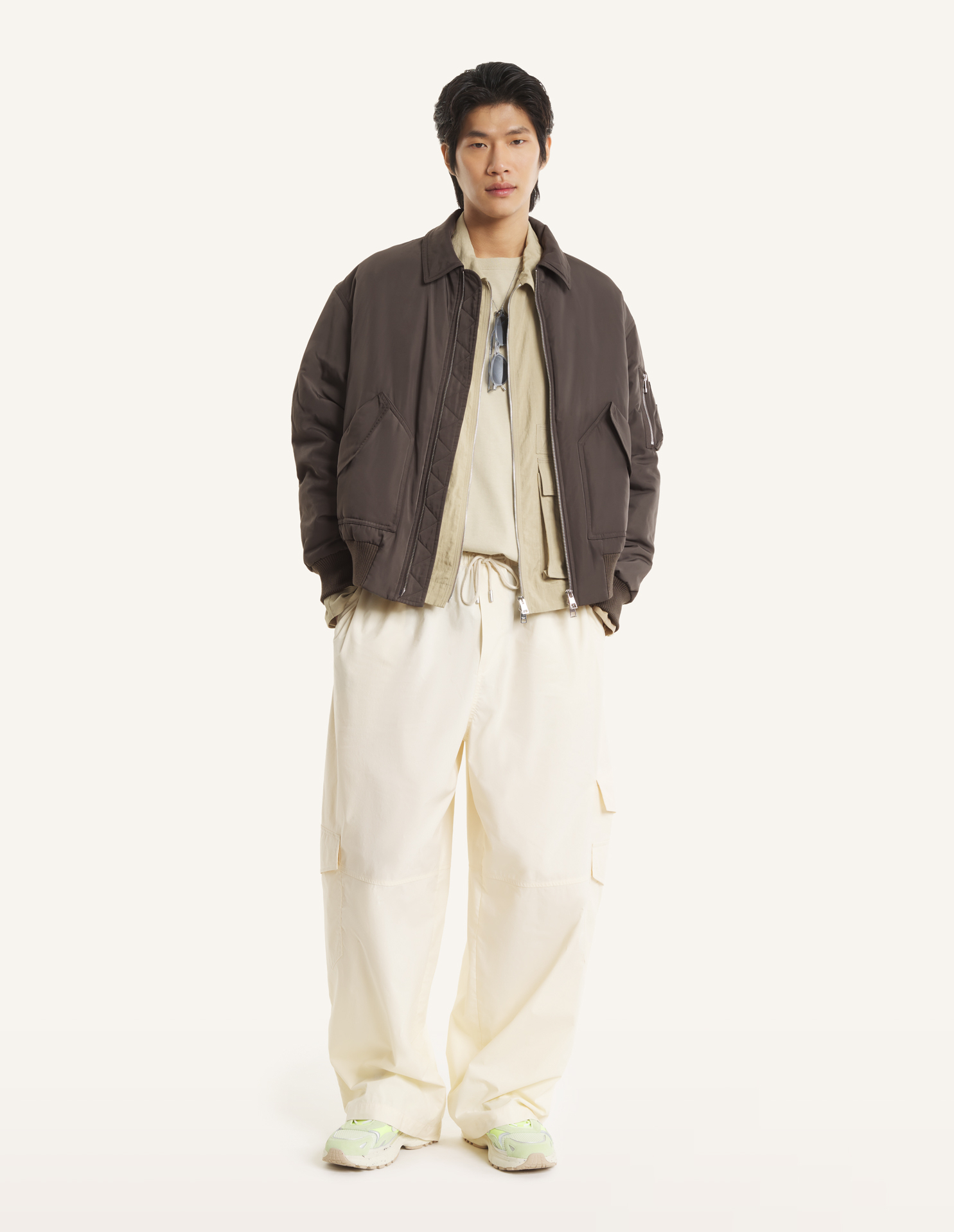 BOMBER JACKET