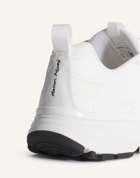 SORA RUNNERS | Maison Kitsuné