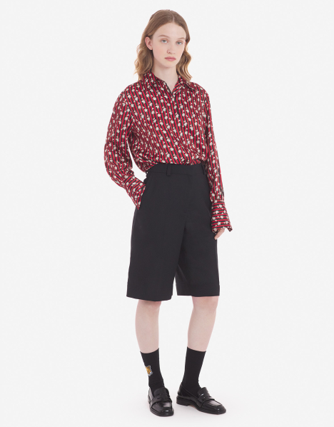 BOXY SHIRT WITH CONCEALED PLACKET IN FLORAL STRIPE | Maison Kitsuné