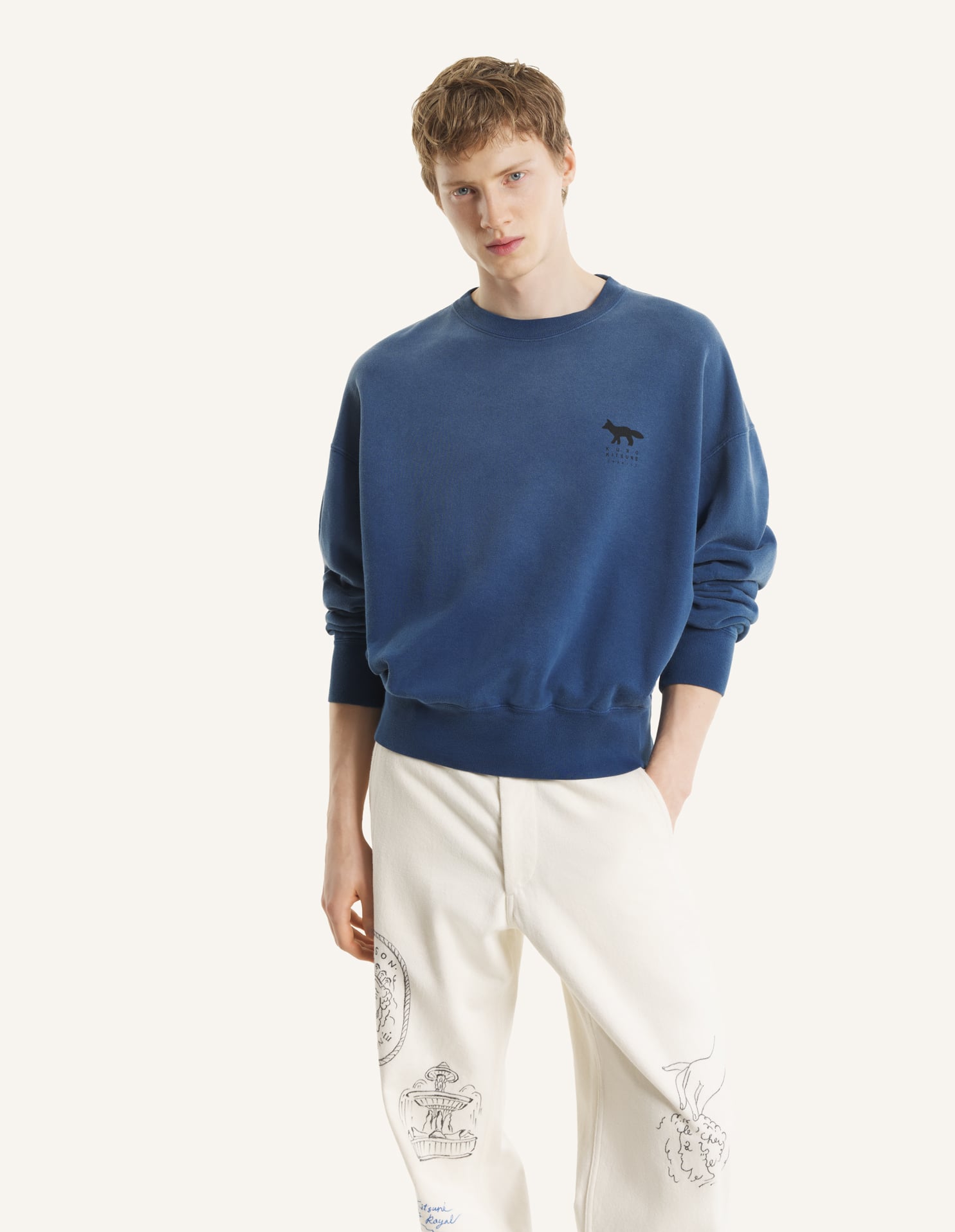 MAISON\u0020KITSUNE\u0020x\u0020KURO\u0020SUNFADED\u0020FOX\u0020SWEAT\u0020SHIRT