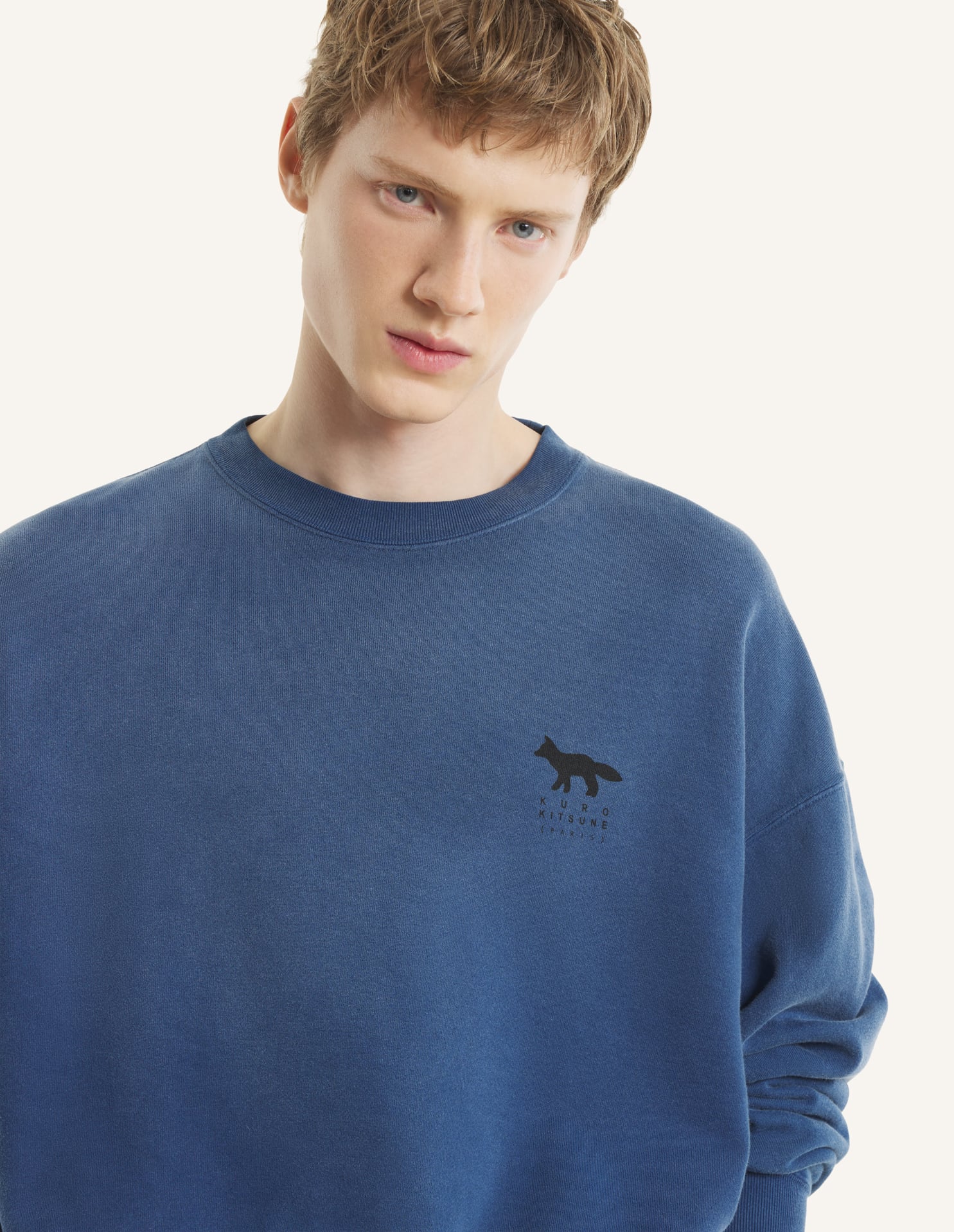 MAISON\u0020KITSUNE\u0020x\u0020KURO\u0020SUNFADED\u0020FOX\u0020SWEAT\u0020SHIRT
