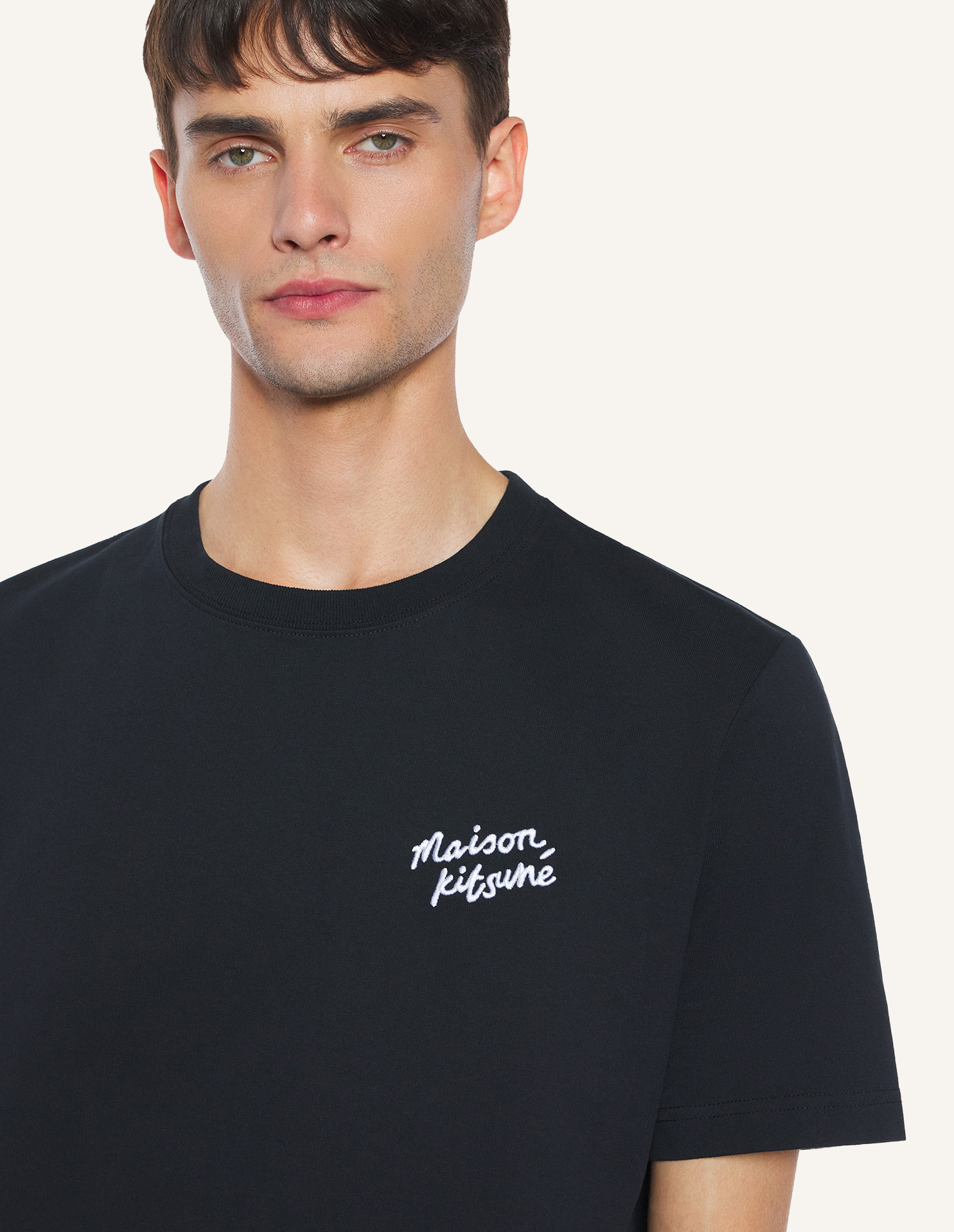 MAISON\u0020KITSUNE\u0020HANDWRITING\u0020COMFORT\u0020TEE\u002DSHIRT