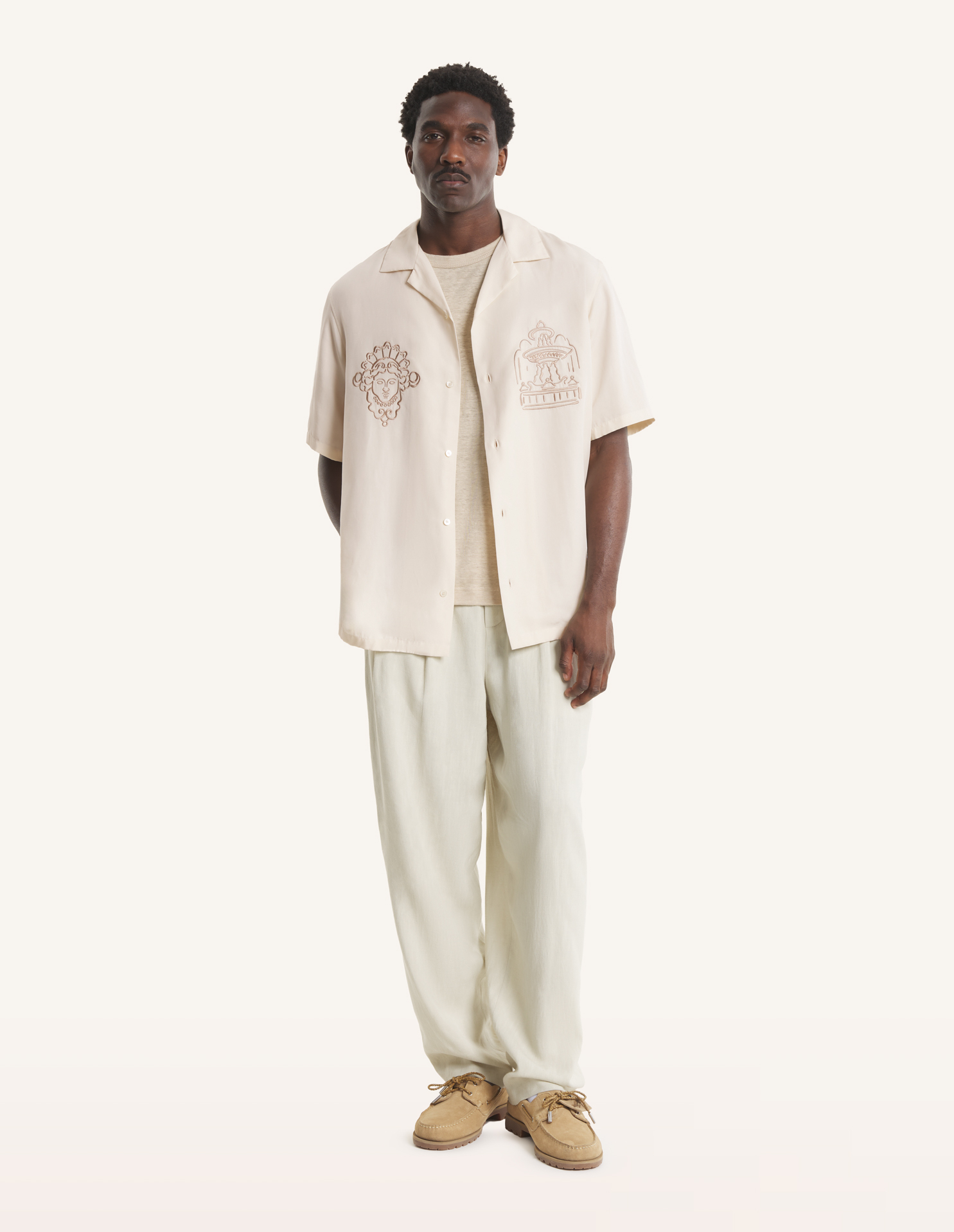 PARISIAN\u0020MONUMENTS\u0020RESORT\u0020SHIRT
