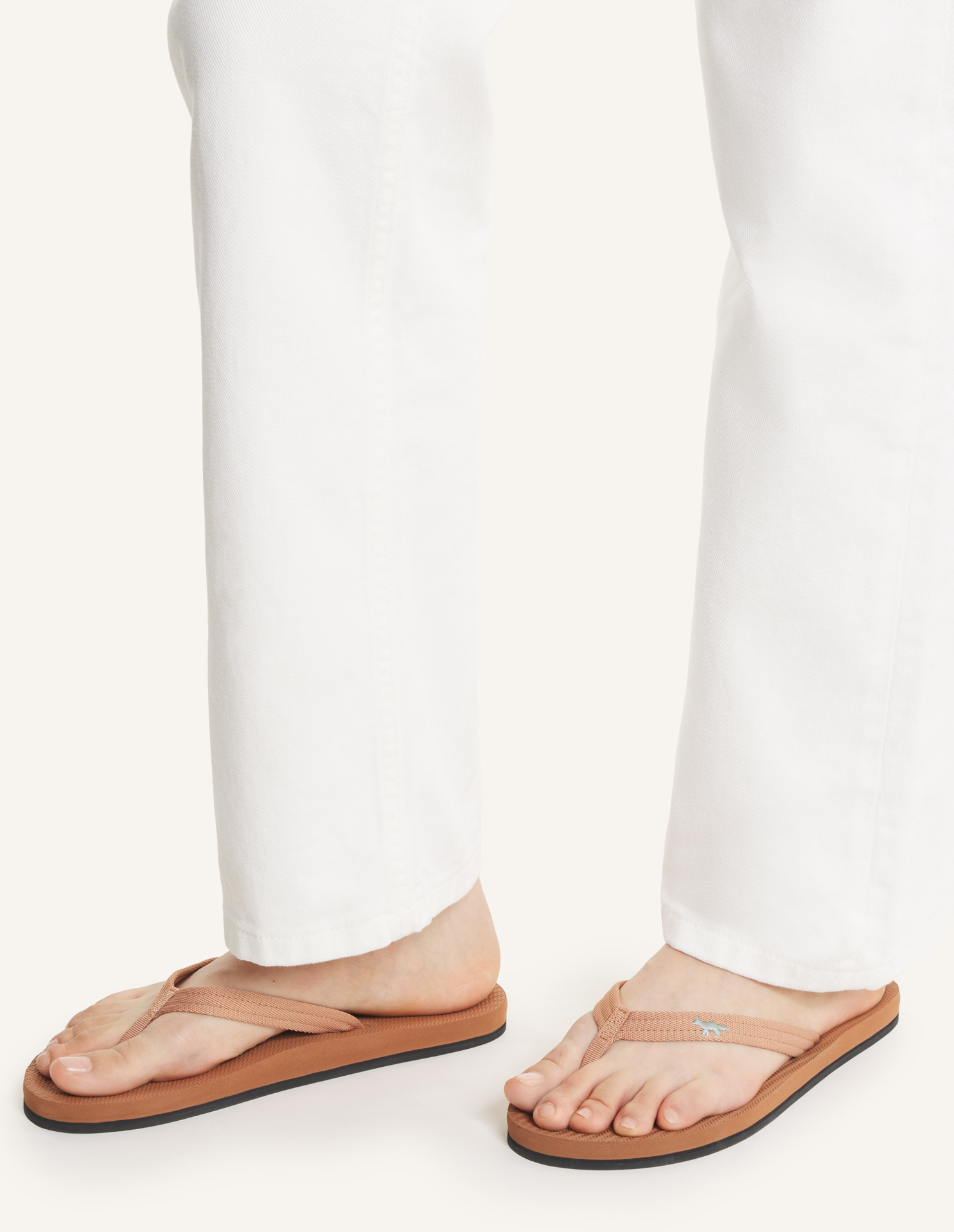 MAISON\u0020KITSUNE\u0020x\u0020INDOSOLE\u0020RIVERSOLE