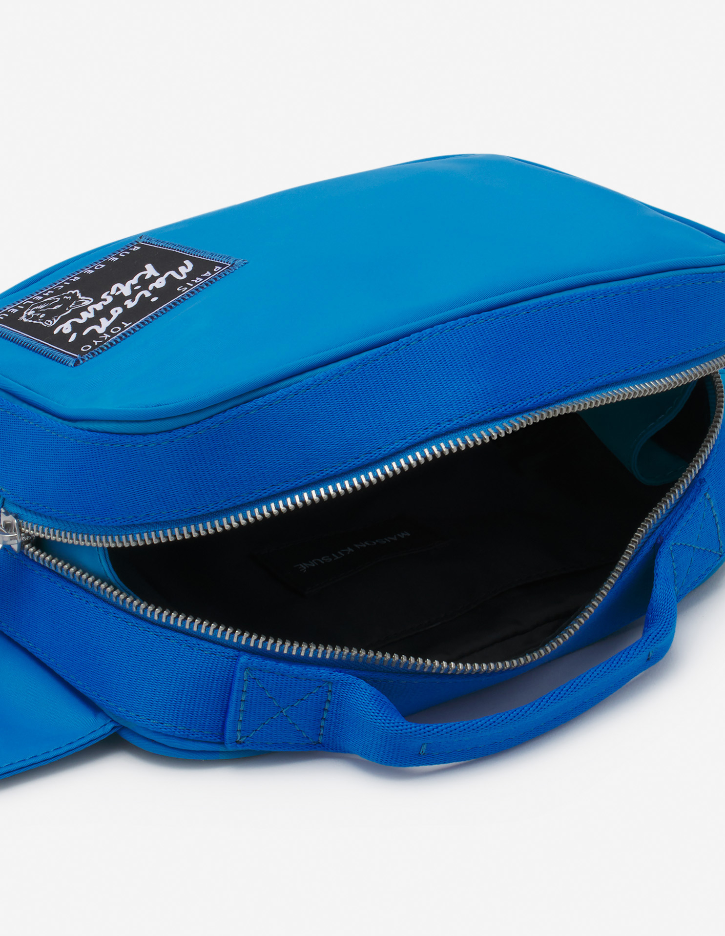 THE\u0020TRAVELLER\u0020BUMBAG