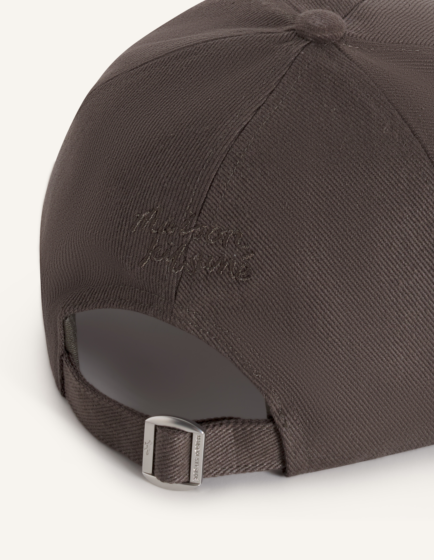 FOX\u0020HEAD\u0020CAP