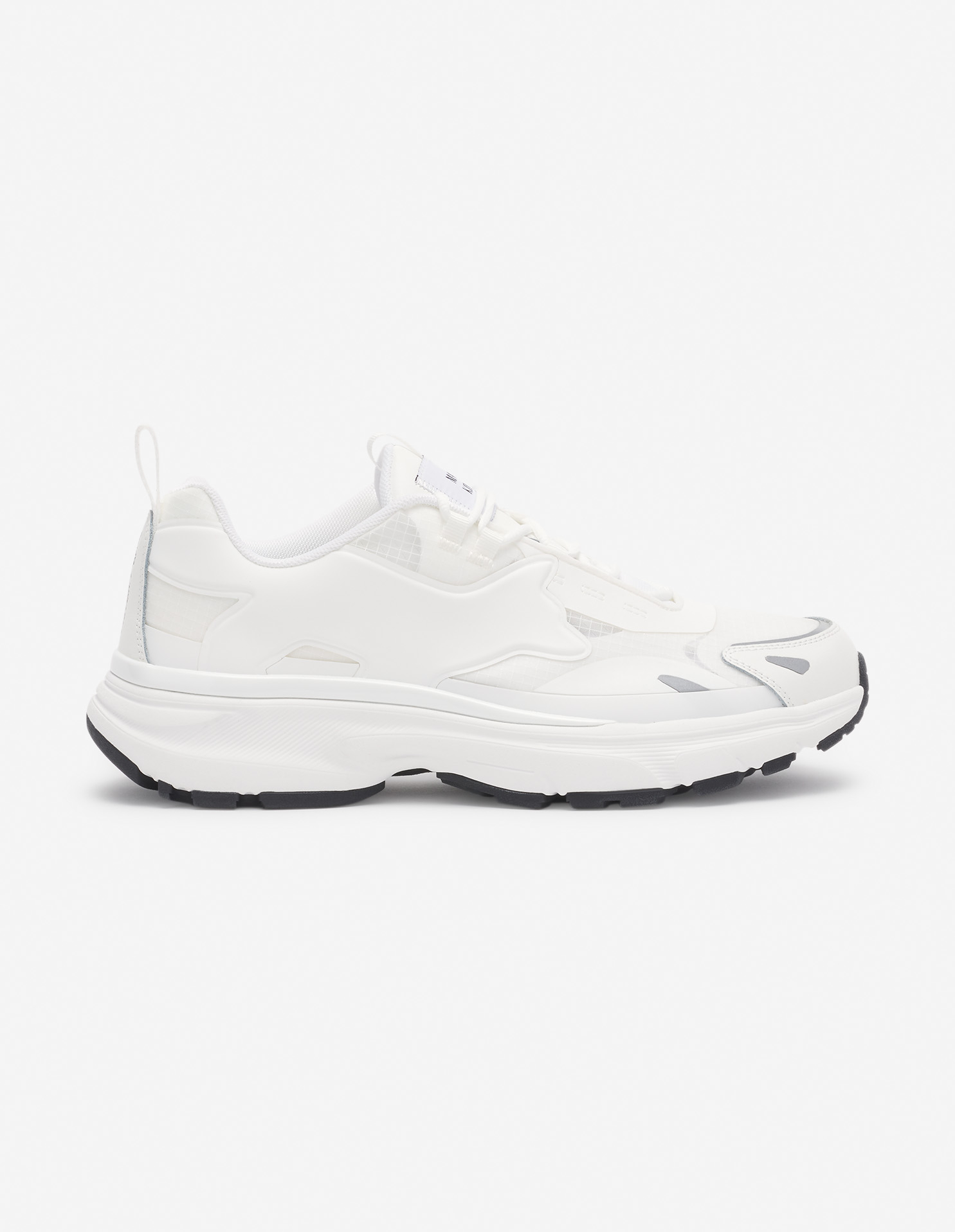 SORA RUNNERS | Maison Kitsuné