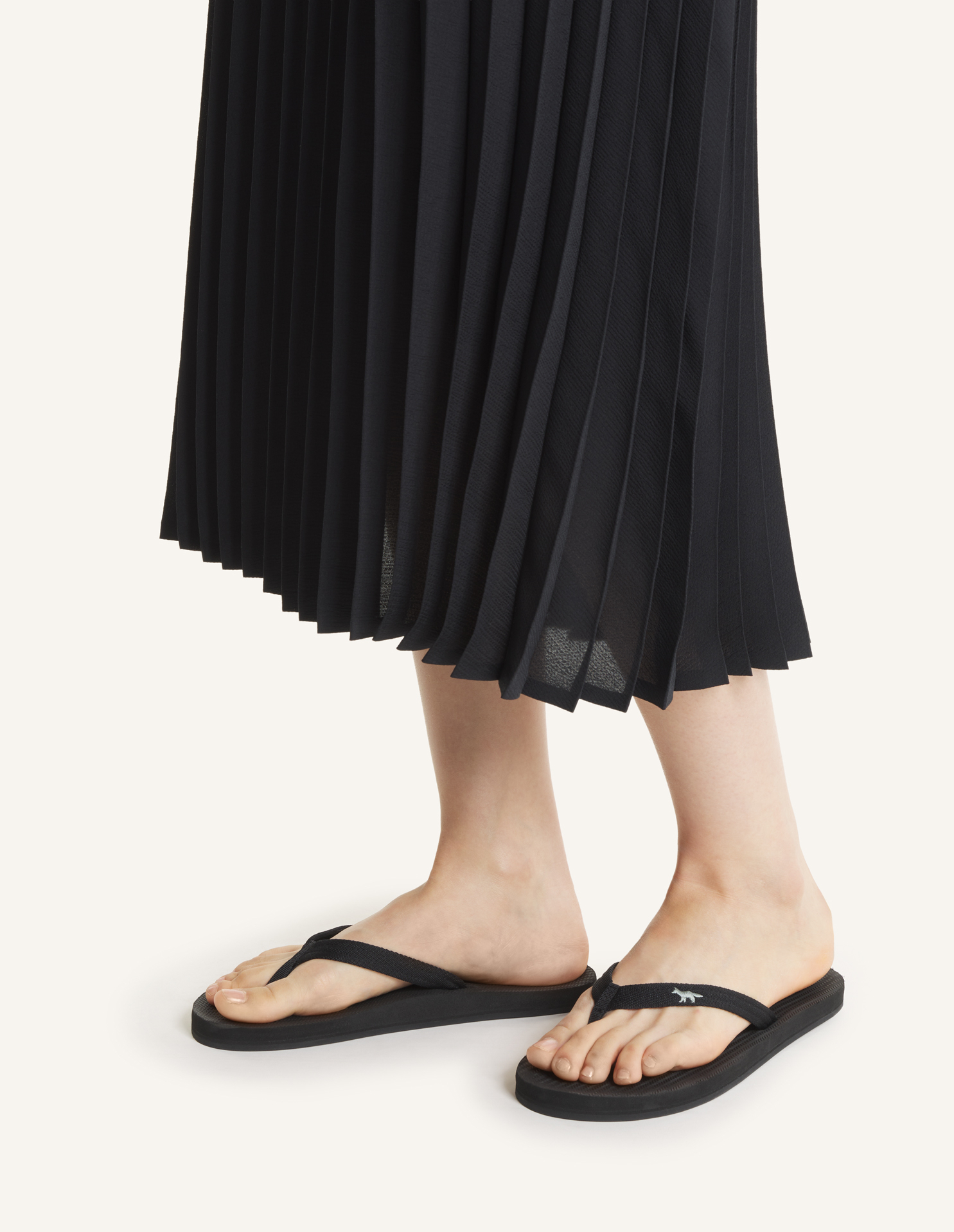 MAISON\u0020KITSUNE\u0020x\u0020INDOSOLE\u0020EASY\u0020LIVING
