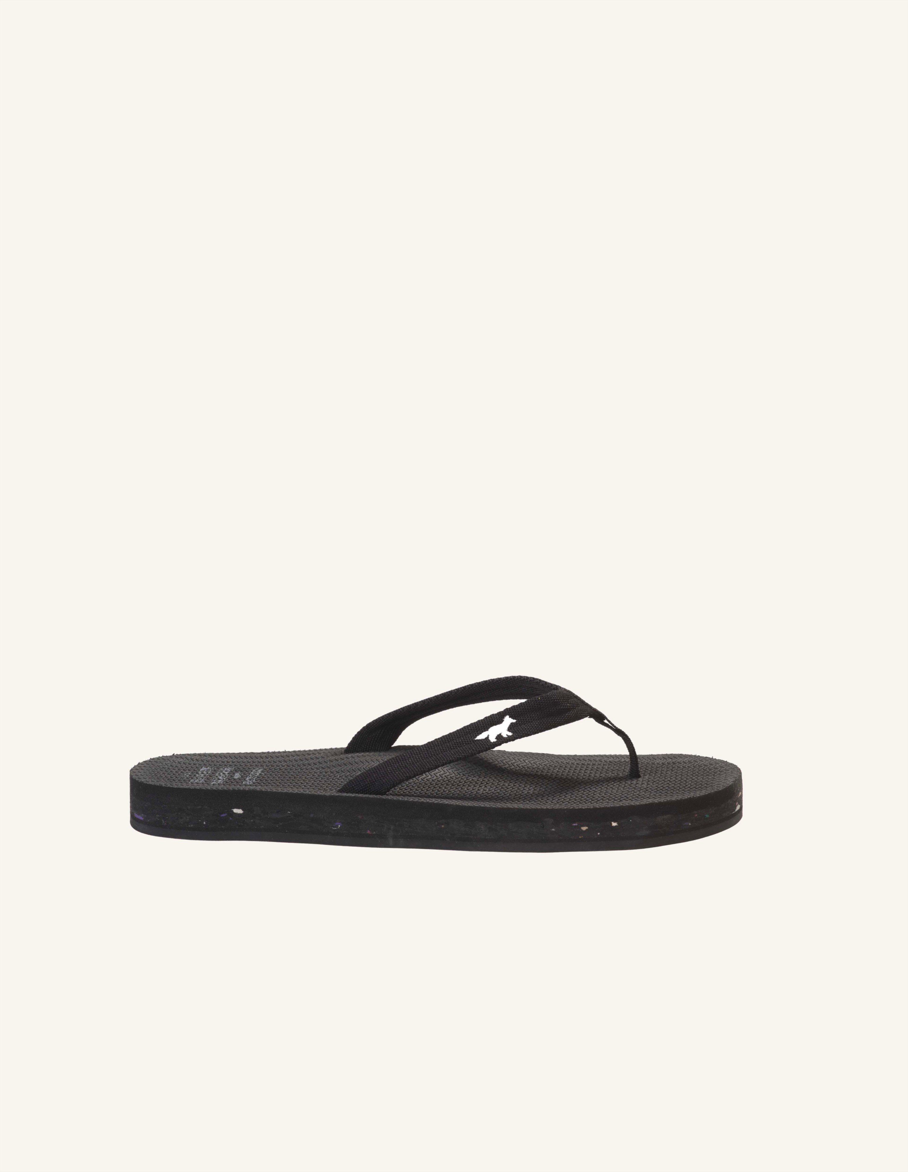 MAISON\u0020KITSUNE\u0020x\u0020INDOSOLE\u0020RIVERSOLE