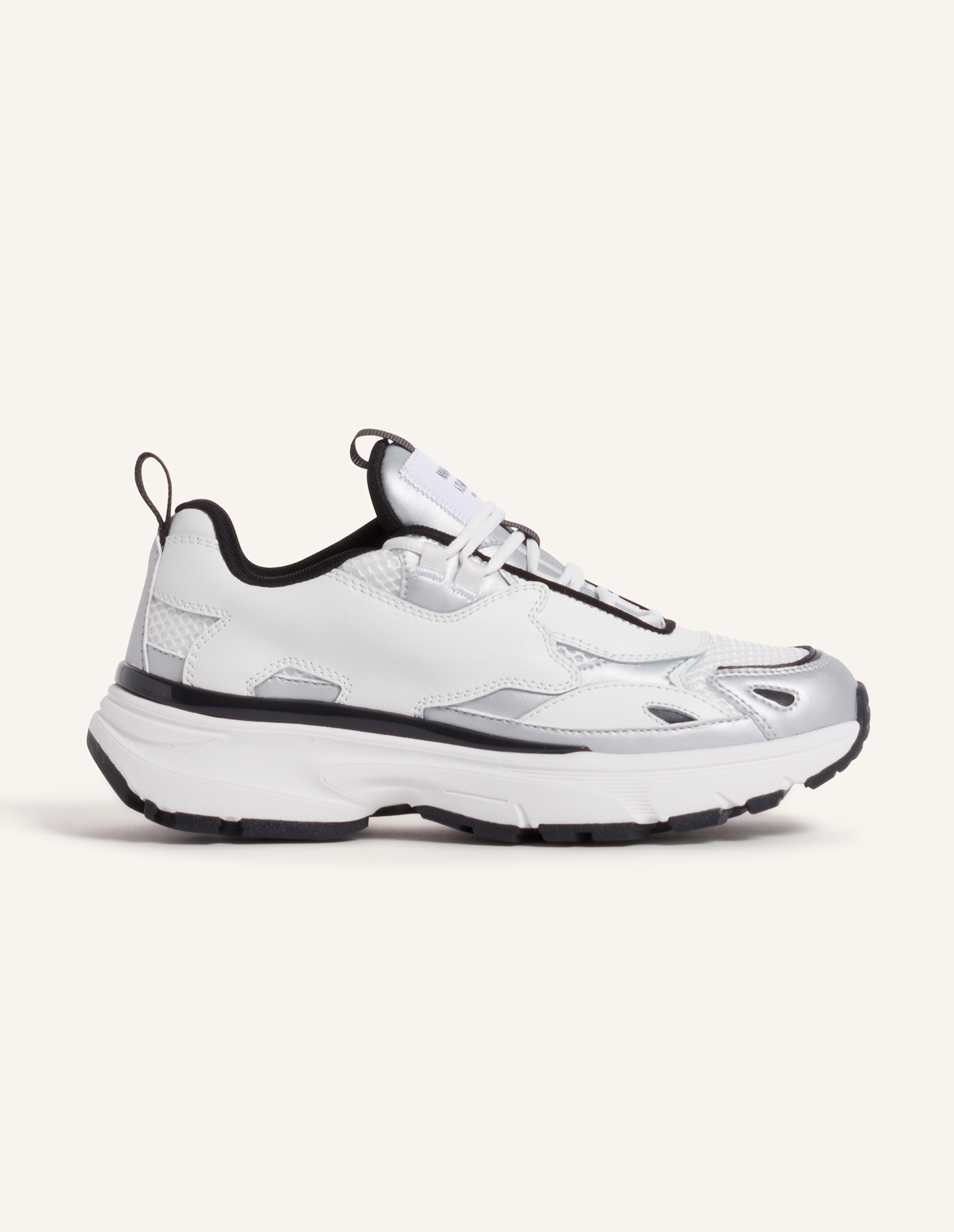 silver/white