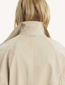 Coats and jackets for women – Warm & trendy | Maison Kitsuné