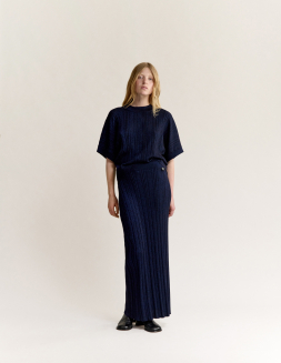 Dresses & Skirts - Feminine & elegant styles | Maison Kitsuné