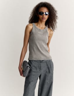 限定値下げ！Maison Kitsune リブタンクトップ グレー XS シャツ&トップス - レディース | メゾン キツネ(Maison Kitsuné) 公式