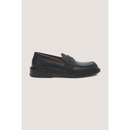 LEATHER LOAFERS | Maison Kitsuné