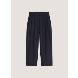 CARROT PLEATED PANTS | Maison Kitsuné