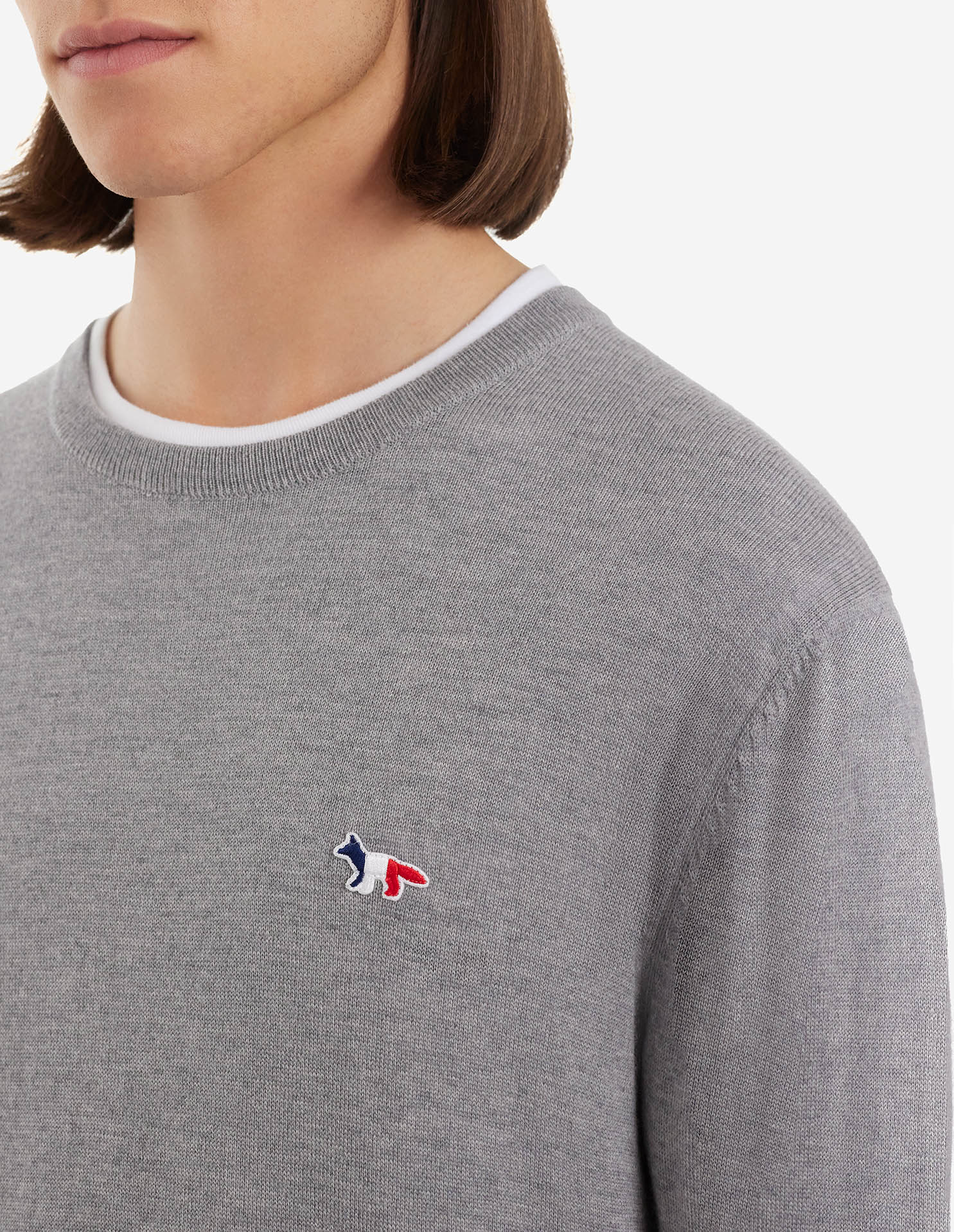 TRICOLOR FOX PATCH CLASSIC R-NECK JUMPER | Maison Kitsuné