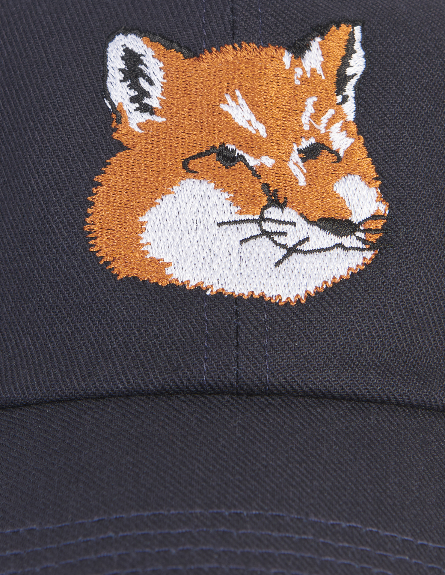 LARGE FOX HEAD EMBROIDERY 6P CAP