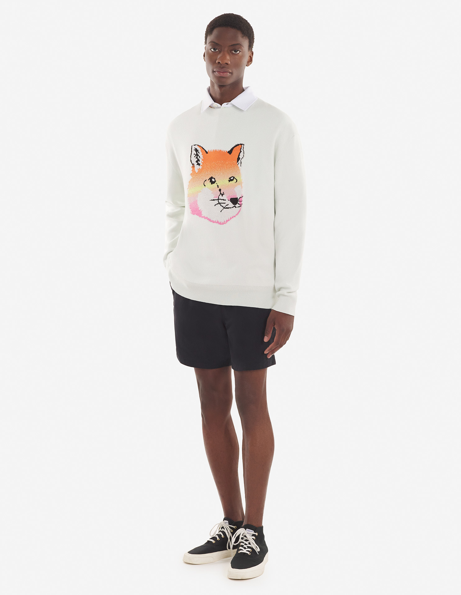 VIBRANT FOX HEAD INTARSIA COMFORT PULLOVER | Maison Kitsuné