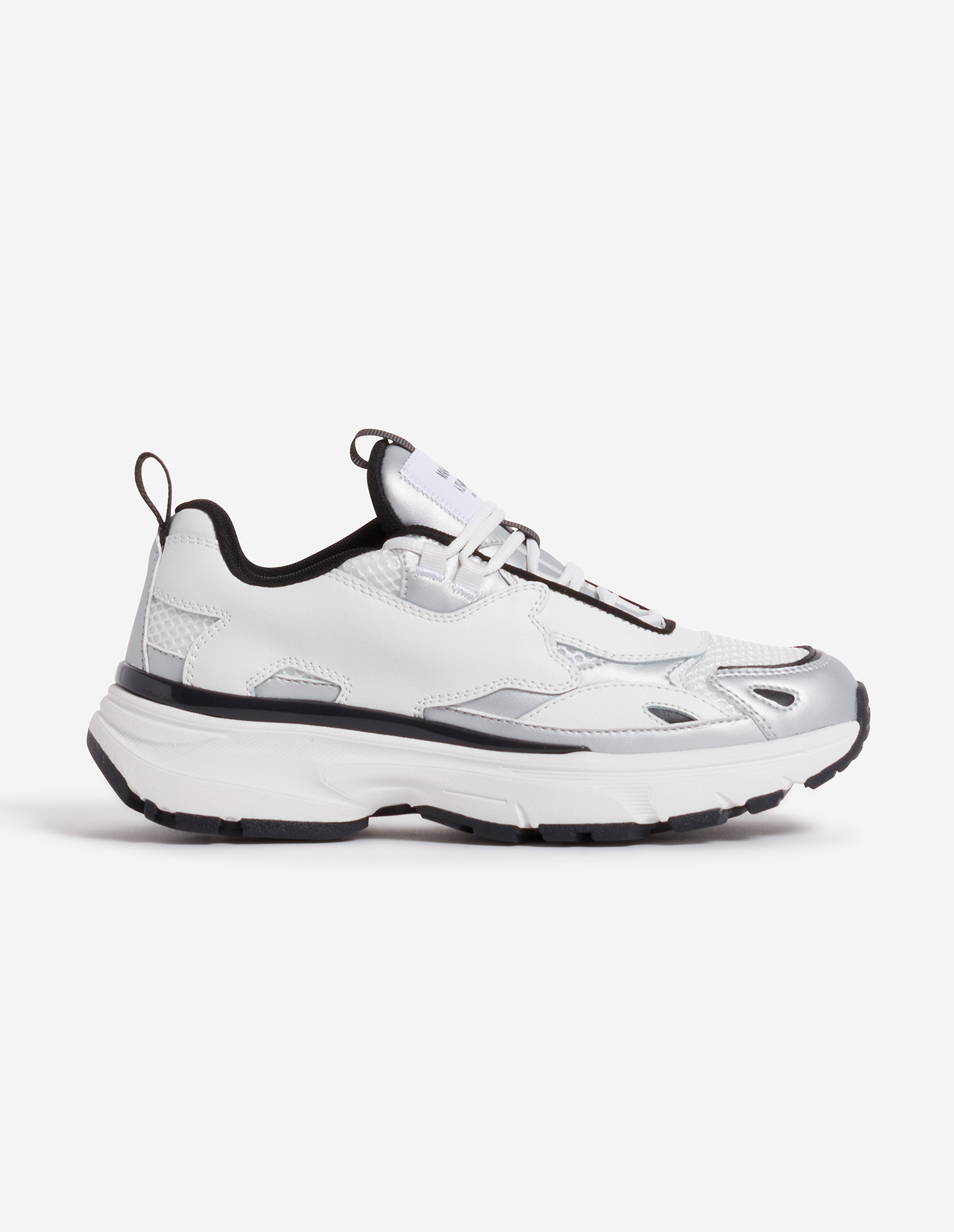 Men shoes – Bold looks, everyday elegance | Maison Kitsuné