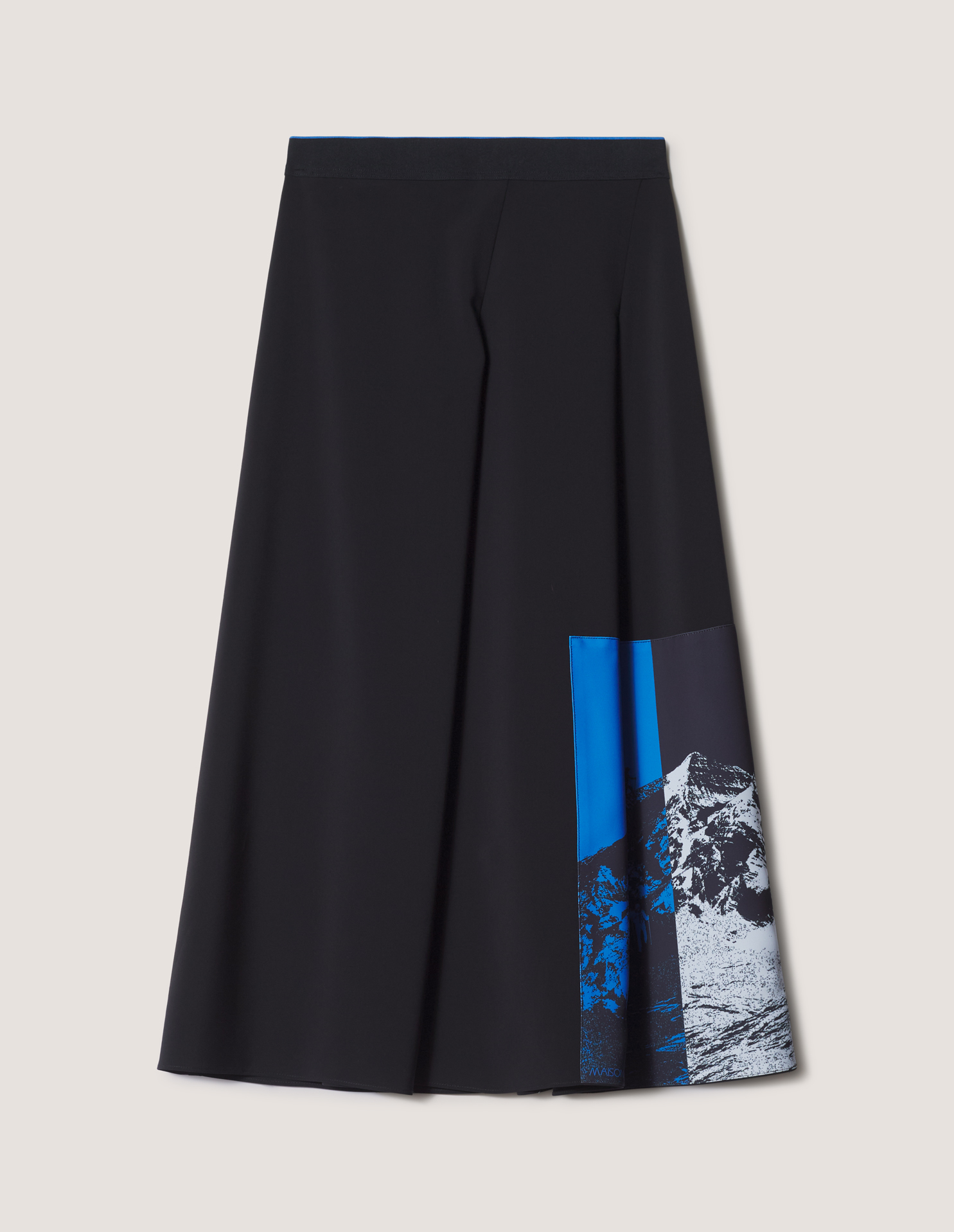 POLARIZED MOUNTAINS PLEATED SKIRT