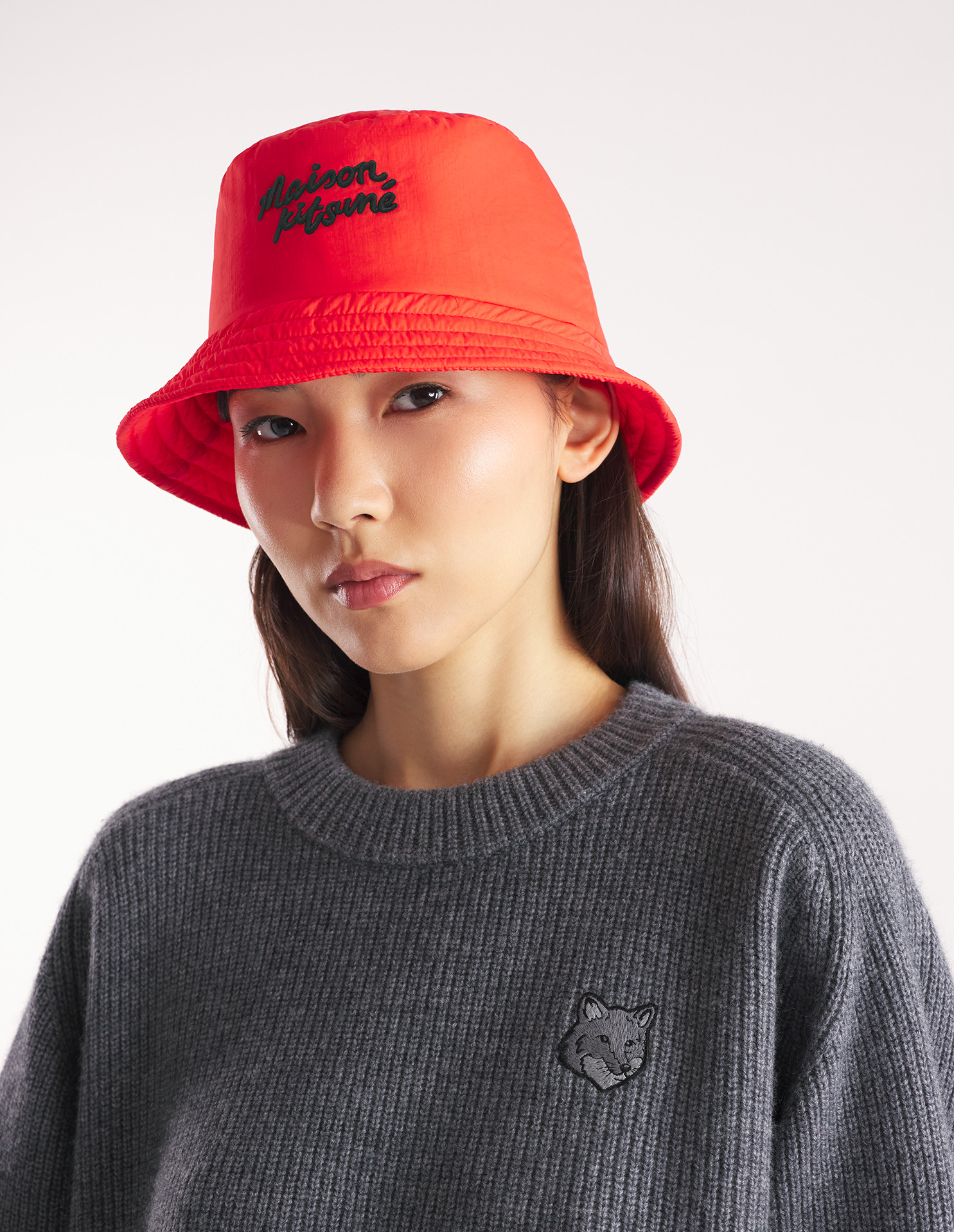 PUFFER BUCKET HAT