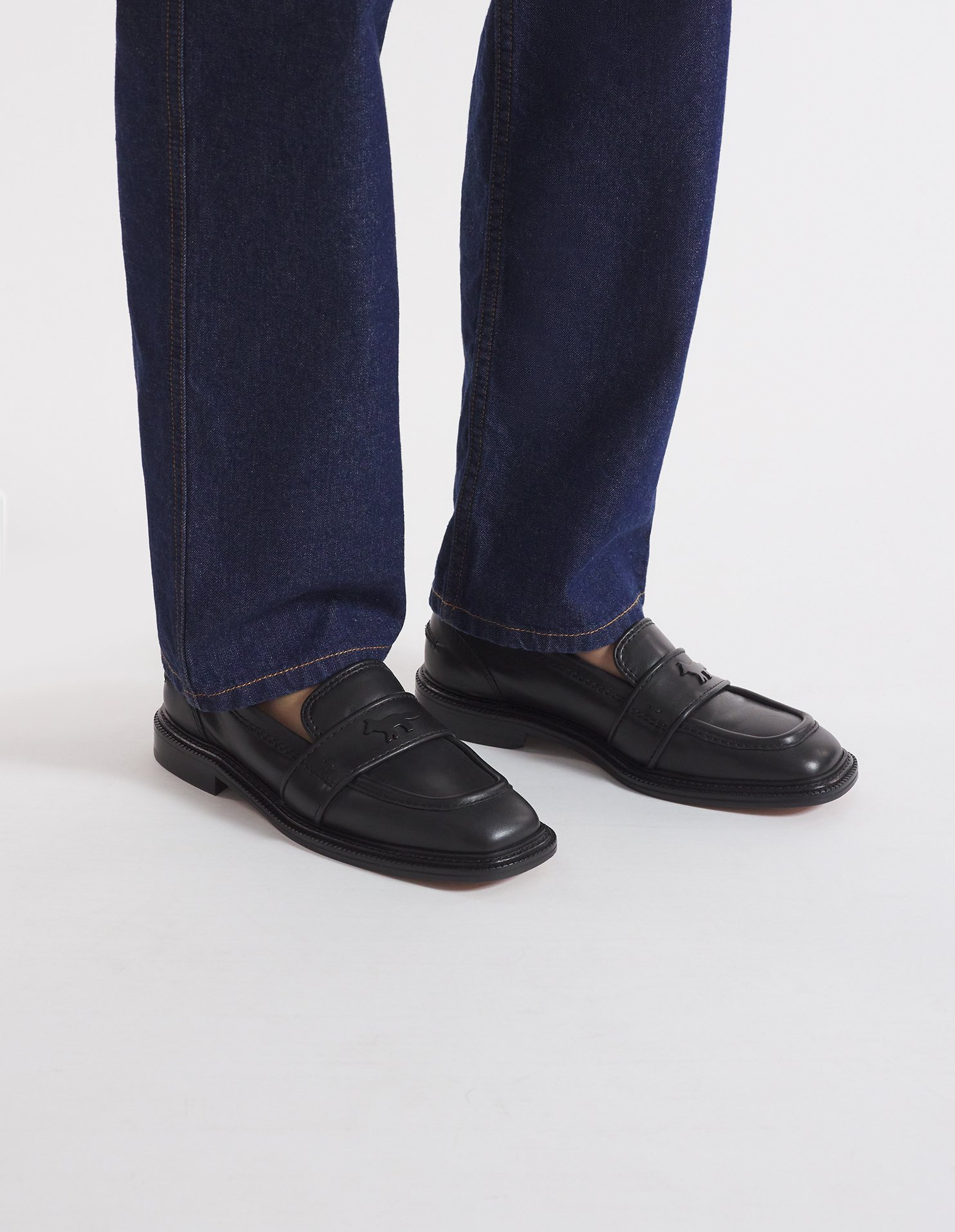 LEATHER LOAFERS