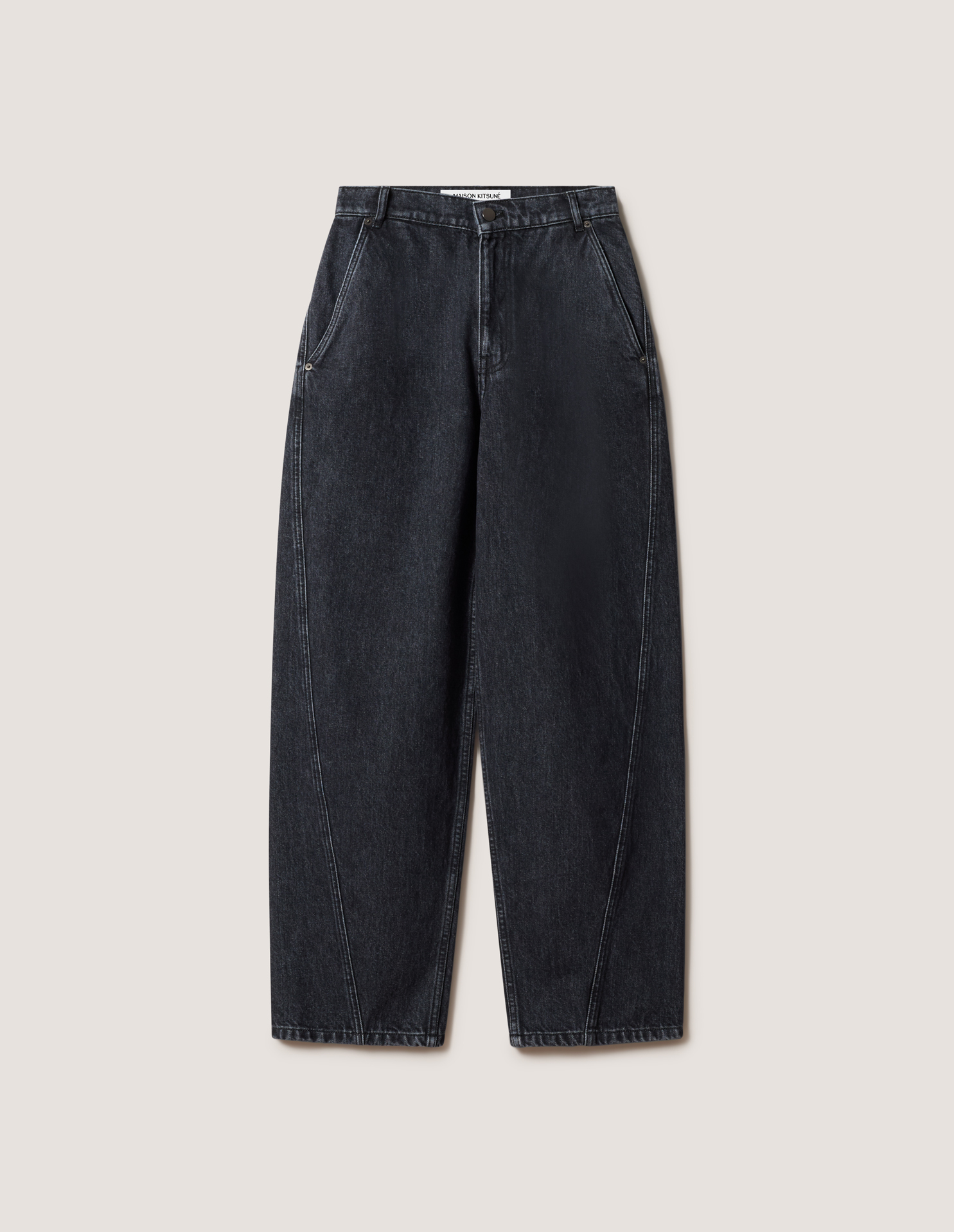 TAPERED JEANS