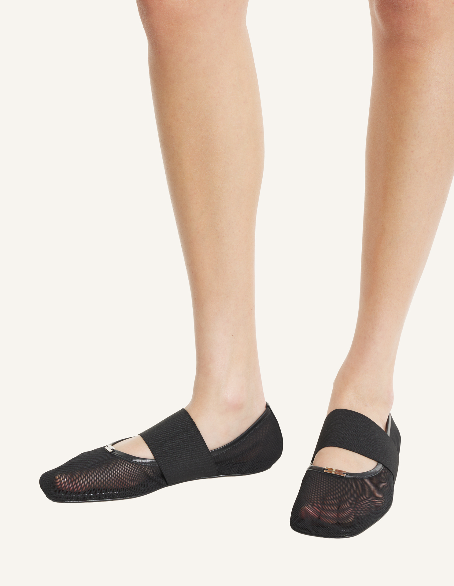 MESH BALLERINA